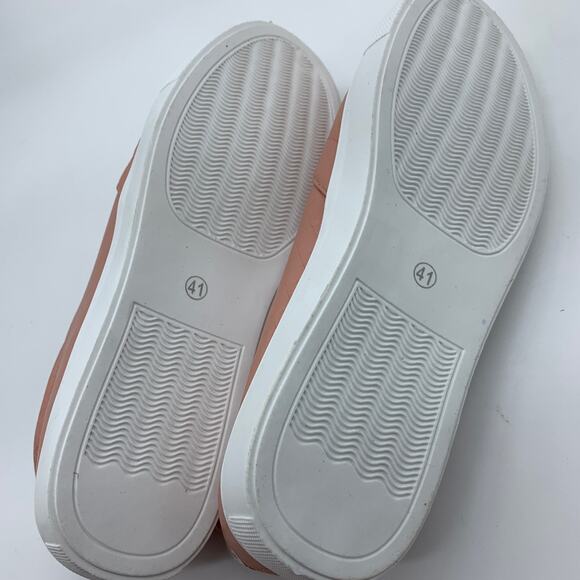 Pink Quilted Loafers Women Shoes Size 8.5 Slip On Closed Toe - Picture 6 of 7